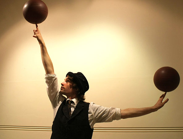 Juggler Perth - Entertainer